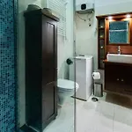 아파트 La Guardia With Parking 리예카